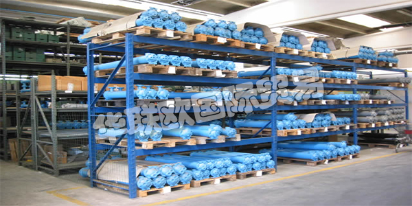 FLOVEX擁有適用于所有工業(yè)需求的各種熱交換器，他們的工廠設(shè)計(jì)和制造的產(chǎn)品適用于各種領(lǐng)域，從液壓到造船，從能源回收到石油和天然氣。