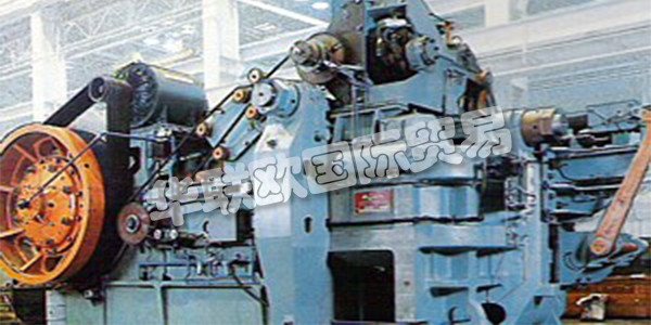 美國AJAX-CECO主要產(chǎn)品：AJAX-CECO鍛壓機、模鍛機等。AJAX-CECO(前身為阿賈克斯制造公司)由JR Blakeslee先生于1875年創(chuàng)立，主要是為鐵路行業(yè)提供螺栓，螺母，釘和鉚釘?shù)闹圃焐?，其設(shè)計和建造第一臺通用鍛造機于1885年。